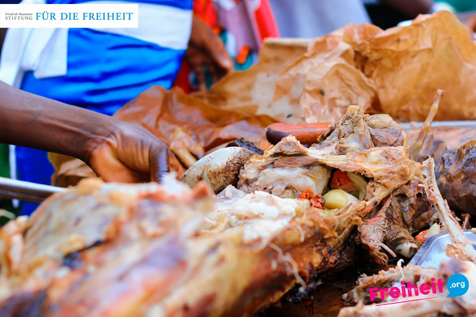 35305543 1795677600475976 1580405741380960256 n