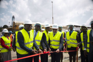 ceremonie CARENA DOCK 12k tonnes 1 300x200