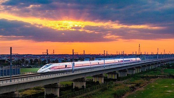 Train CR450 EMU : un symbole de l'innovation technologique en Chine
