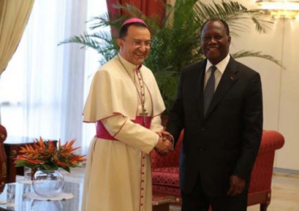 C&ocirc;te d&rsquo;Ivoire : Mgr Joseph Spiteri fait ses adieux au pr&eacute;sident Ouattara