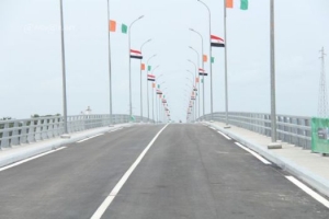 Les d&eacute;penses publiques et les projets d&rsquo;infrastructures continuent de stimuler la croissance en C&ocirc;te d&rsquo;Ivoire (rapport Oxford Business Group))