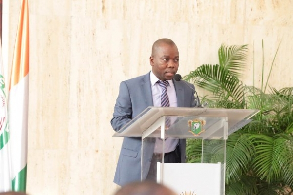 Plaidoyer pour une "aide publique &agrave; la presse" ivoirienne qui vit "l'enfer au quotidien"