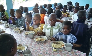 C&ocirc;te d'Ivoire : 15 milliards des USA aux cantines pour maintenir 125.000 enfants ruraux &agrave; l'&eacute;cole