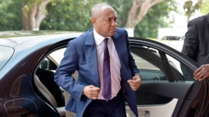 Sport : La garde &agrave; vue du pr&eacute;sident de la Conf&eacute;d&eacute;ration africaine de football, Ahmad Ahmad, lev&eacute;e