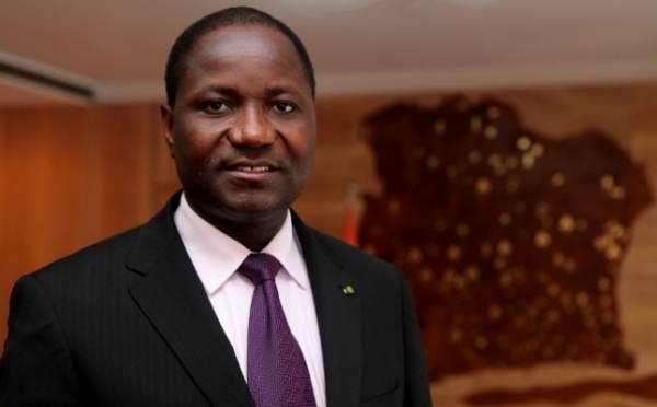 Infrastructures: Le ministre Coulibaly Sangafoya offre un complexe sportif aux r&eacute;sidents de la cit&eacute; verdoyante-Cocody