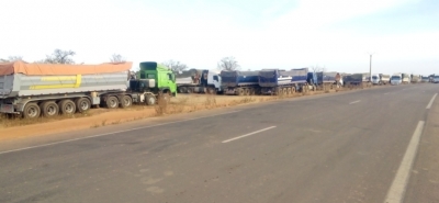 Sanctions de la CEDEAO : Des chauffeurs en d&eacute;tresse &agrave; la fronti&egrave;re ivoiro-malienne. Des cas de maladies graves signal&eacute;s &agrave; Nigouni