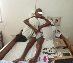 C&ocirc;te d&rsquo;Ivoire : SOS pour l'&eacute;l&egrave;ve Athniel, souffrant d'une thrombose veineuse