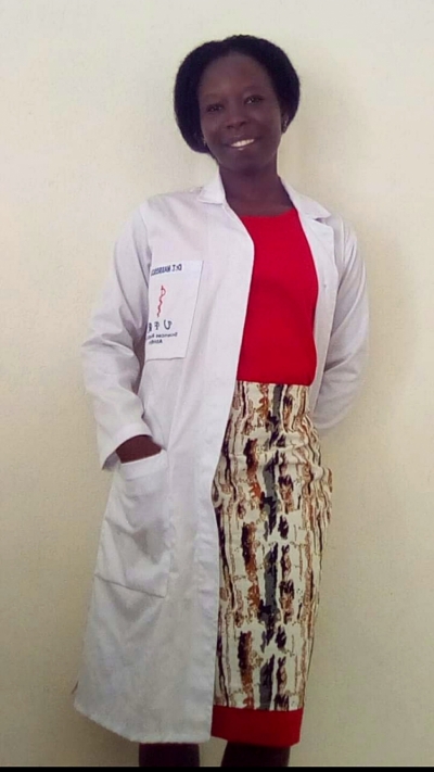 Dr Hortense Massissou : la pionni&egrave;re du retour aux cheveux naturels