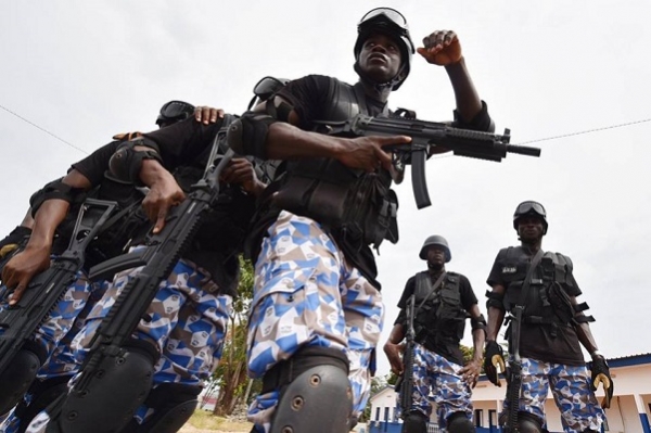 Une man&oelig;uvre militaire en C&ocirc;te d'Ivoire