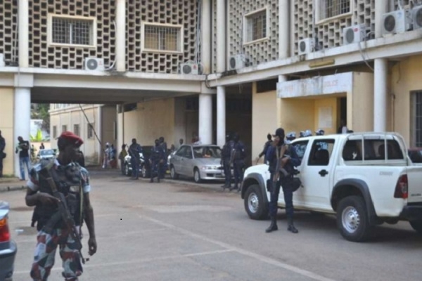 C&ocirc;te d&rsquo;Ivoire: plusieurs prisonniers s&rsquo;&eacute;vadent du Palais de Justice d&rsquo;Abidjan, avant leur comparution