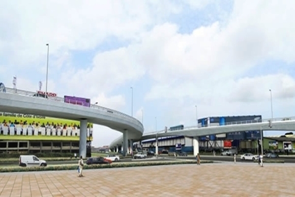 Maquette de l'&eacute;changeur du carrefour Siolibra d'Abidjan