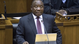Afrique du Sud : le pr&eacute;sident Cyril Ramaphosa veut indemniser les victimes de la mine de Marikana