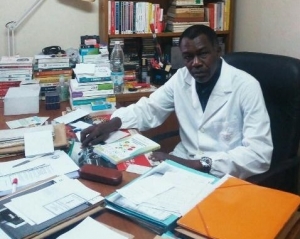 Dr Tour&eacute; Boubacar, sp&eacute;cialiste en auriculoth&eacute;rapie.