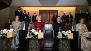 Maroc : les Princesses Lalla Khadija, Lalla Meryem, Lalla Hasnaa et Brigitte Macron assistent au spectacle d&rsquo;ouverture du Th&eacute;&acirc;tre Royal de Rabat