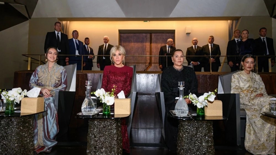 Maroc : les Princesses Lalla Khadija, Lalla Meryem, Lalla Hasnaa et Brigitte Macron assistent au spectacle d’ouverture du Théâtre Royal de Rabat