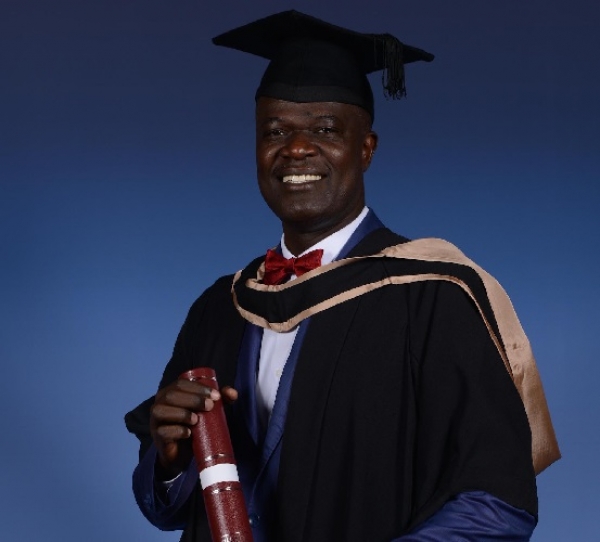 Business/Administration des affaires: Un Ivoirien prim&eacute; &agrave; Londres