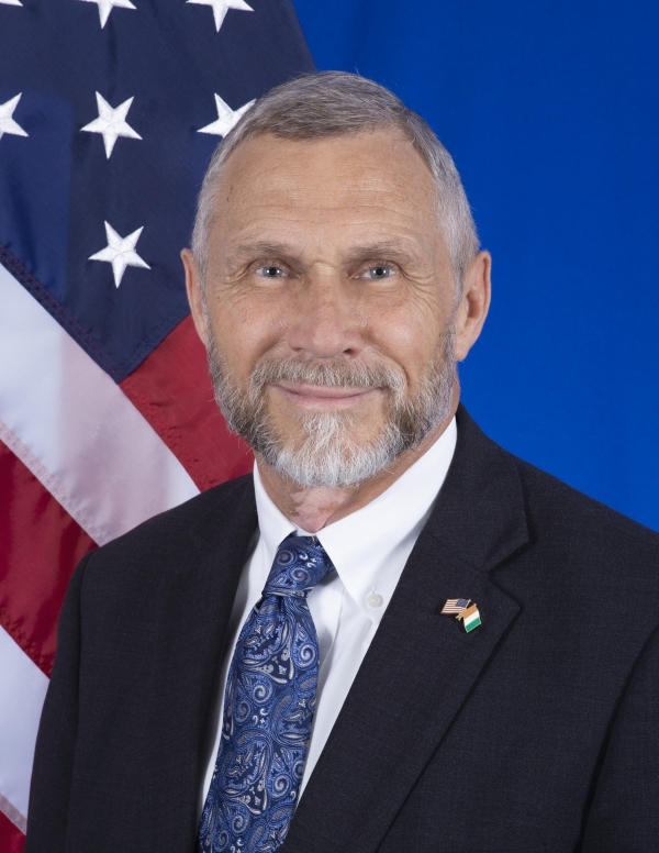 Qui est Richard Bell, nouvel Ambassadeur des USA en C&ocirc;te d&rsquo;Ivoire? Son dense parcours diplomatique en Afrique...