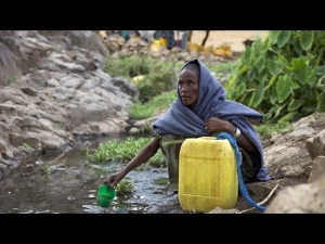 Afrique : l'eau figure parmi les principales pr&eacute;occupations de nombreuses populations (enqu&ecirc;te)