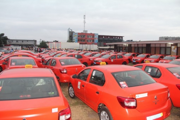 Des taxis de la ville d'Abidjan (Image d'archives &agrave; titre d'illustration)