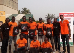 F&ecirc;te de No&euml;l : Jumia et Hellofood comblent plusieurs enfants