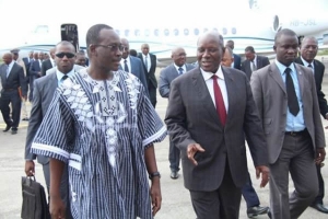 Arriv&eacute;e du Premier ministre burkinab&egrave; &agrave; Abidjan, pour une visite de travail et d'amiti&eacute;
