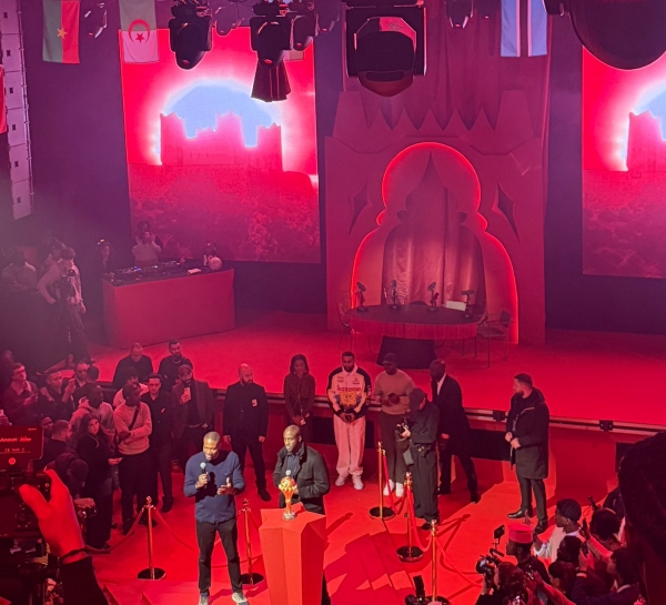 CAN Maroc 2025 : le Troph&eacute;e de la CAN Maroc 2025 fait escale &agrave; Paris dans le cadre du Diaspora Tour