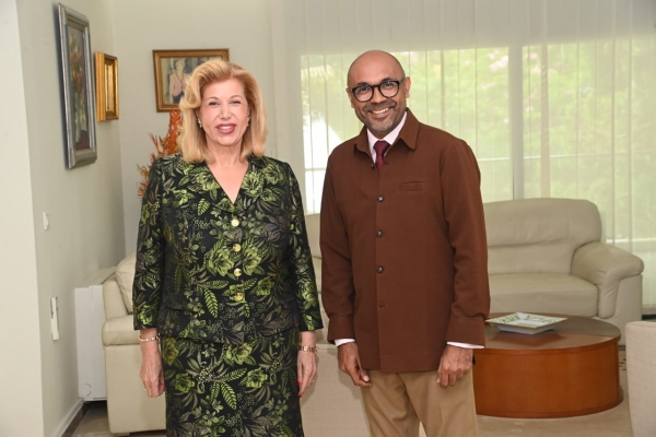 C&ocirc;te d&rsquo;Ivoire : Dominique Ouattara et Irchad Razaaly &eacute;changent sur les enjeux sociaux de la protection de l&rsquo;enfance et l&rsquo;autonomisation des femmes