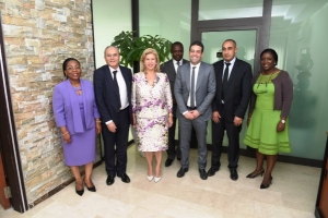 H&ocirc;pital M&egrave;re-Enfant de Bingerville : la  Fondation Lalla Salma va construire une maison de vie pour les enfants atteints du cancer