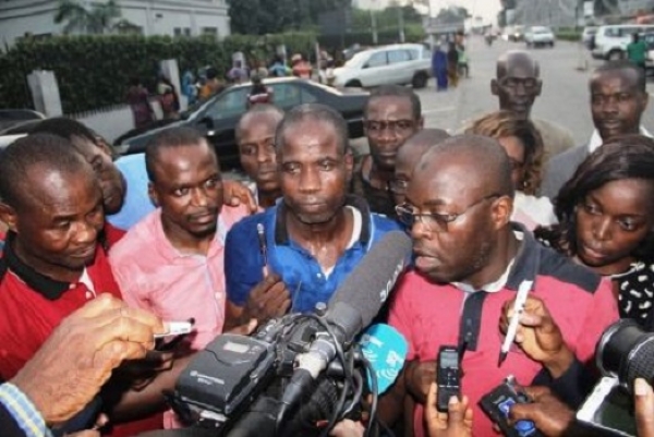 C&ocirc;te d&rsquo;Ivoire : Mise en libert&eacute; des six journalistes qui restent inculp&eacute;s pour &laquo; divulgation de fausses nouvelles &raquo;