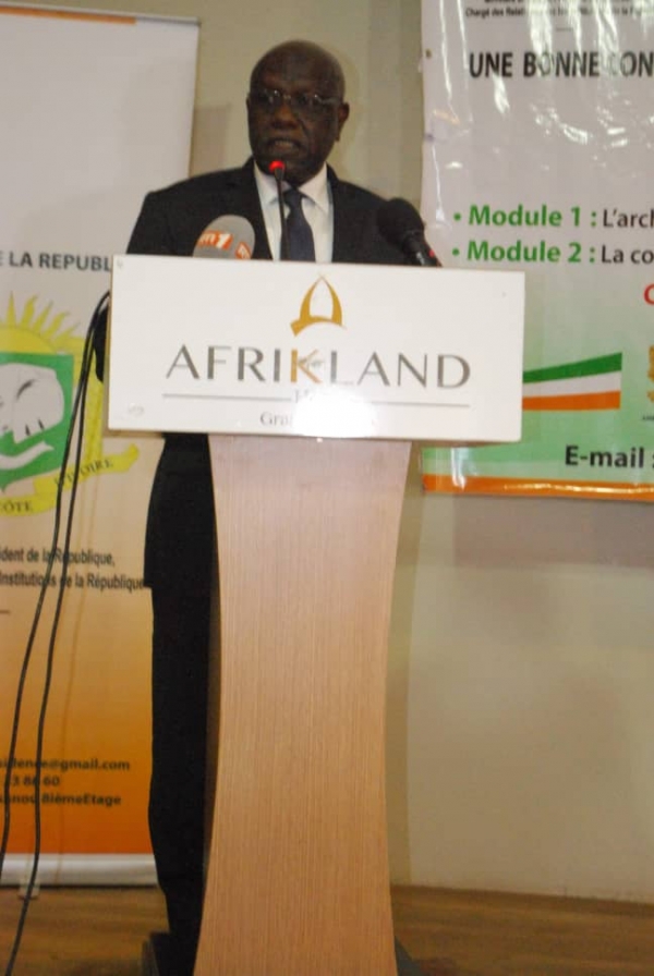 C&ocirc;te d&rsquo;Ivoire : &laquo;Une bonne connaissance de nos institutions &agrave; travers les m&eacute;dias, contribue &agrave; la stabilit&eacute; politique de la C&ocirc;te d&rsquo;Ivoire&raquo;, (Kafana Kon&eacute;)